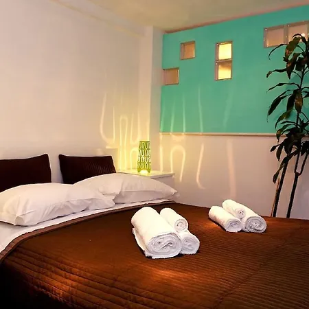 Rhome Away Trastevere - Manara Apartment